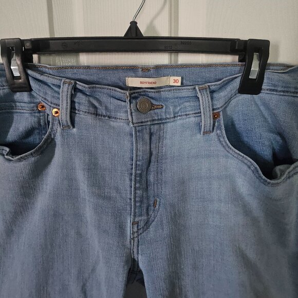 Levi's Boyfriend Mid Rise Women's Jeans - Picture 3 of 11